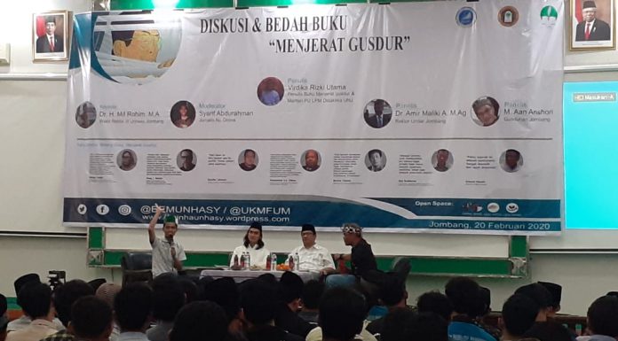 BEM dan Forum UNHASY Gelar Diskusi dan Bedah Buku Menjerat Gus Dur