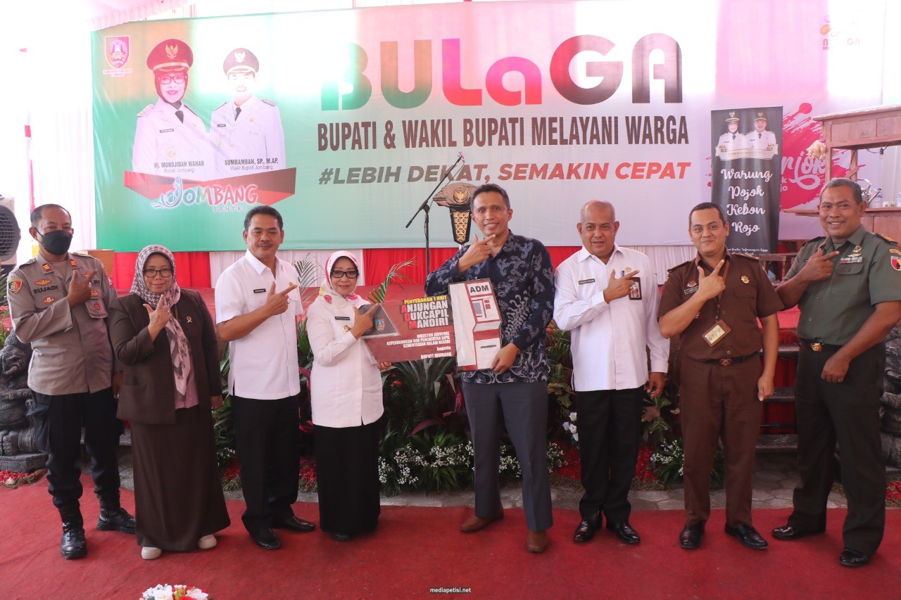 upload_e1267e5e64741d302da54112e1057821