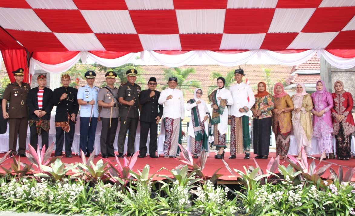 upload_218bd5e9c9010208cd2bc9f751d7f549