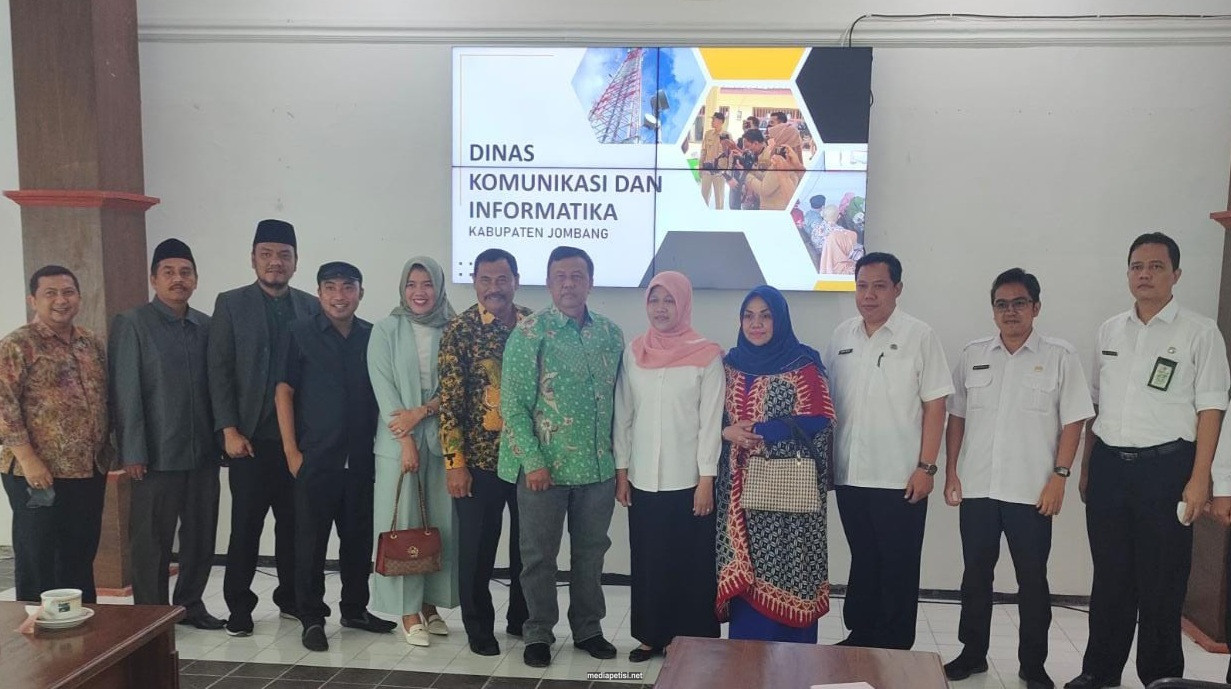 upload_9b86b1371533474836ffb41e0aa13c84