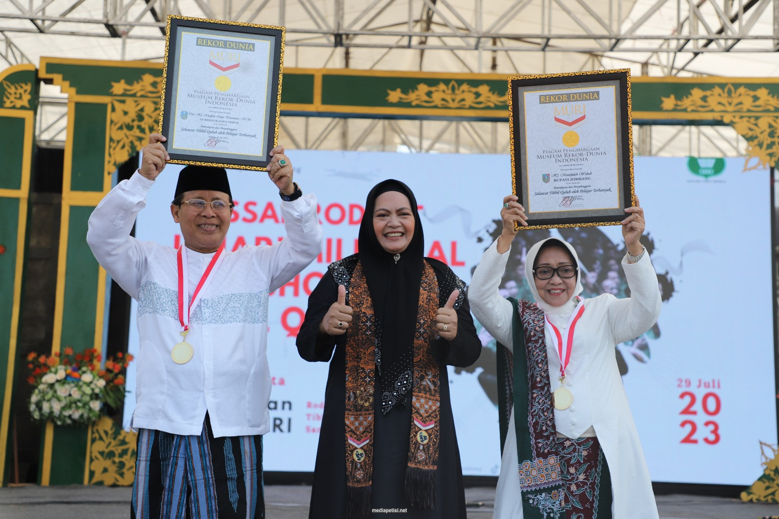 upload_49aea80dc4459ef97acd7ea9775cf332