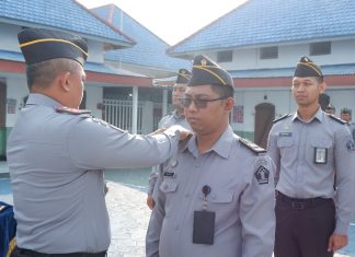 Apresiasi Dedikasi dan Pengabdian, 9 Pegawai Lapas Jombang Naik Pangkat