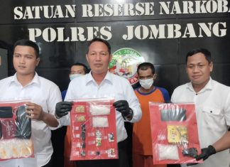 Polres Jombang Bongkar Jaringan Peredaran Narkoba, Dua Pengedar Ratusan Gram Sabu dan Pil Diamankan