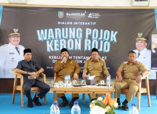 Dialog Interaktif Warung Pojok Kebon Rojo Menjawab Keresahan Warga Terkait Kebijakan Pajak di Jombang
