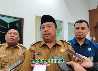 Bupati Warsubi Serahkan SK PPPK Jombang Sebanyak 39 Orang