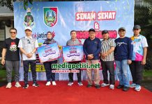 Jelang Hari Jadi Pemkab Jombang, Bank Jatim Serahkan Hadiah Undian Tabungan Simpeda