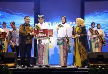 Pemenang Guk Yuk Jombang 2025 Dapat Tambahan Hadiah Umroh dari Bupati Warsubi