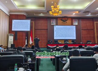 Paripurna DPRD, Bupati Jombang Sampaikan Jawaban Pandangan Umum Fraksi