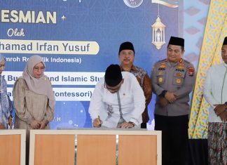 Menteri Haji dan Umroh RI Gus Irfan Resmikan TK-SD Aqobah Islamic Montessor dan AIBIS