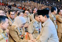 Hadiri Rakornas, Khofifah Tegaskan Jatim Siap Kawal dan Sukseskan Program Prioritas Presiden