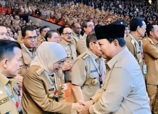 Hadiri Rakornas, Khofifah Tegaskan Jatim Siap Kawal dan Sukseskan Program Prioritas Presiden