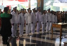 Lantik 10 Kades Antar Waktu, Bupati Warsubi Dorong Percepatan Pembangunan dan Kemajuan Desa