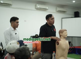 Tingkatkan Kompetensi Pelaku Pariwisata, Raka Jombang Bersama Disporapar Adakan Pelatihan Adhikara