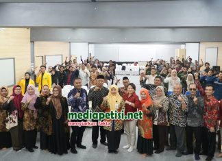 Sasar Kaum Milenial, Dinas Kominfo Jombang Edukasi Aplikasi SP4N-LAPOR! ke Mahasiswa Undar