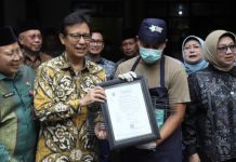 Menteri Kesehatan RI Tinjau Pelaksanaan Screening Tuberkulosis dan Cek Kesehatan Gratis di Ponpes Tebuireng